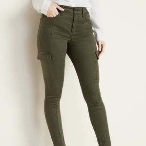 Old Navy Rockstar Super Skinny High Rise